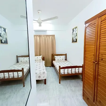 D'Luna Homestay Terengganu - Ladang Gemilang 2 Kuala Terengganu Exterior photo